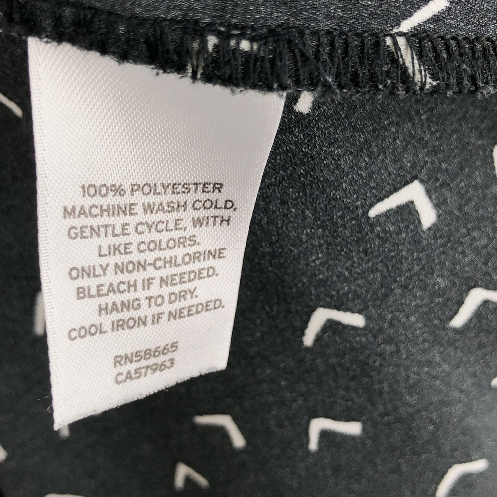 Lightweight Patterned Tunic - Picture 6 of 8